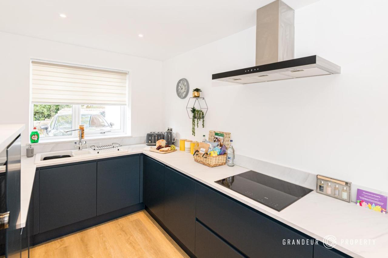 Vila Denmark House By Grandeur Property Poole Exteriér fotografie