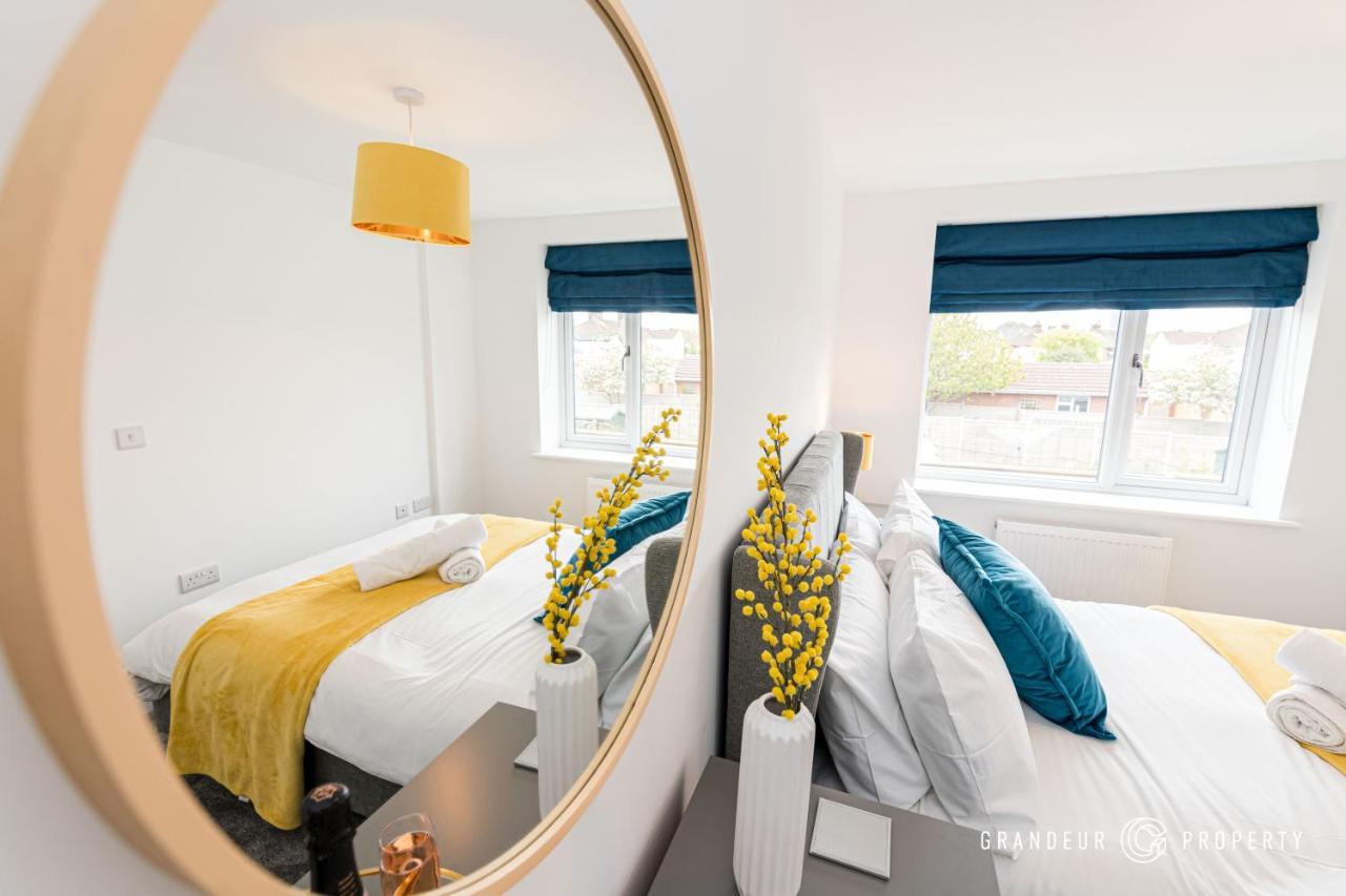 Vila Denmark House By Grandeur Property Poole Exteriér fotografie